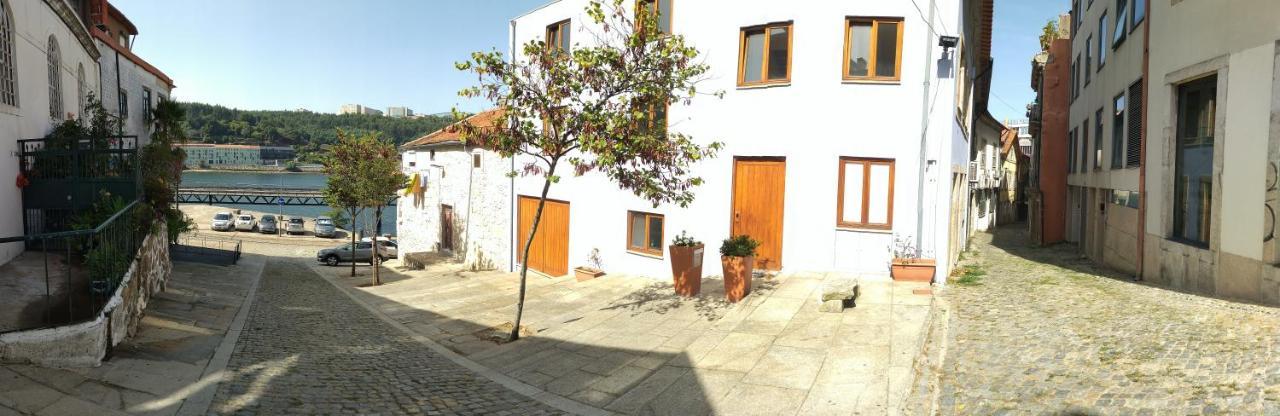 Cais Das Pedras Patio Apartment - With Washer And Dryer Machine Porto Kültér fotó