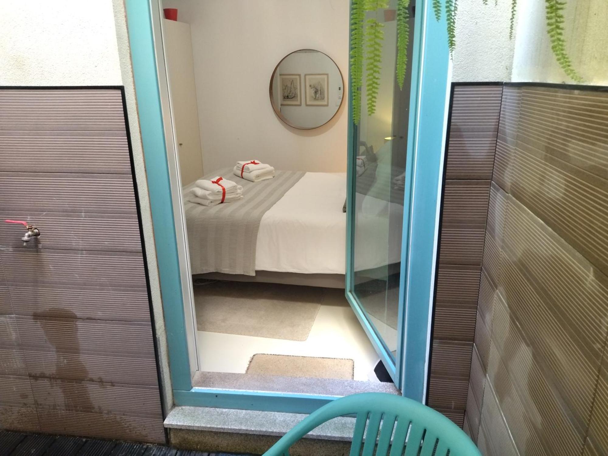 Cais Das Pedras Patio Apartment - With Washer And Dryer Machine Porto Kültér fotó